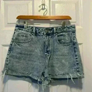 PacSun Mom Short Acid Wash Distressed 90s Cuffed Hem Jean Short Women’s Size 29.